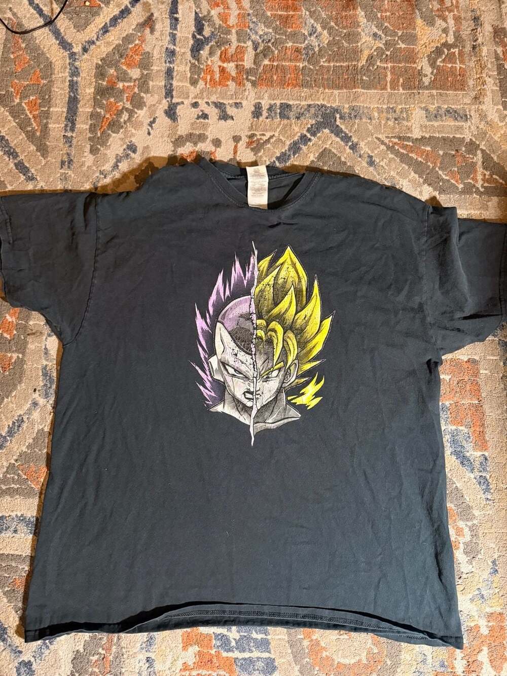 Gildan Dragon Ball Z Goku Frieza Graphic T-Shirt Size XL Black